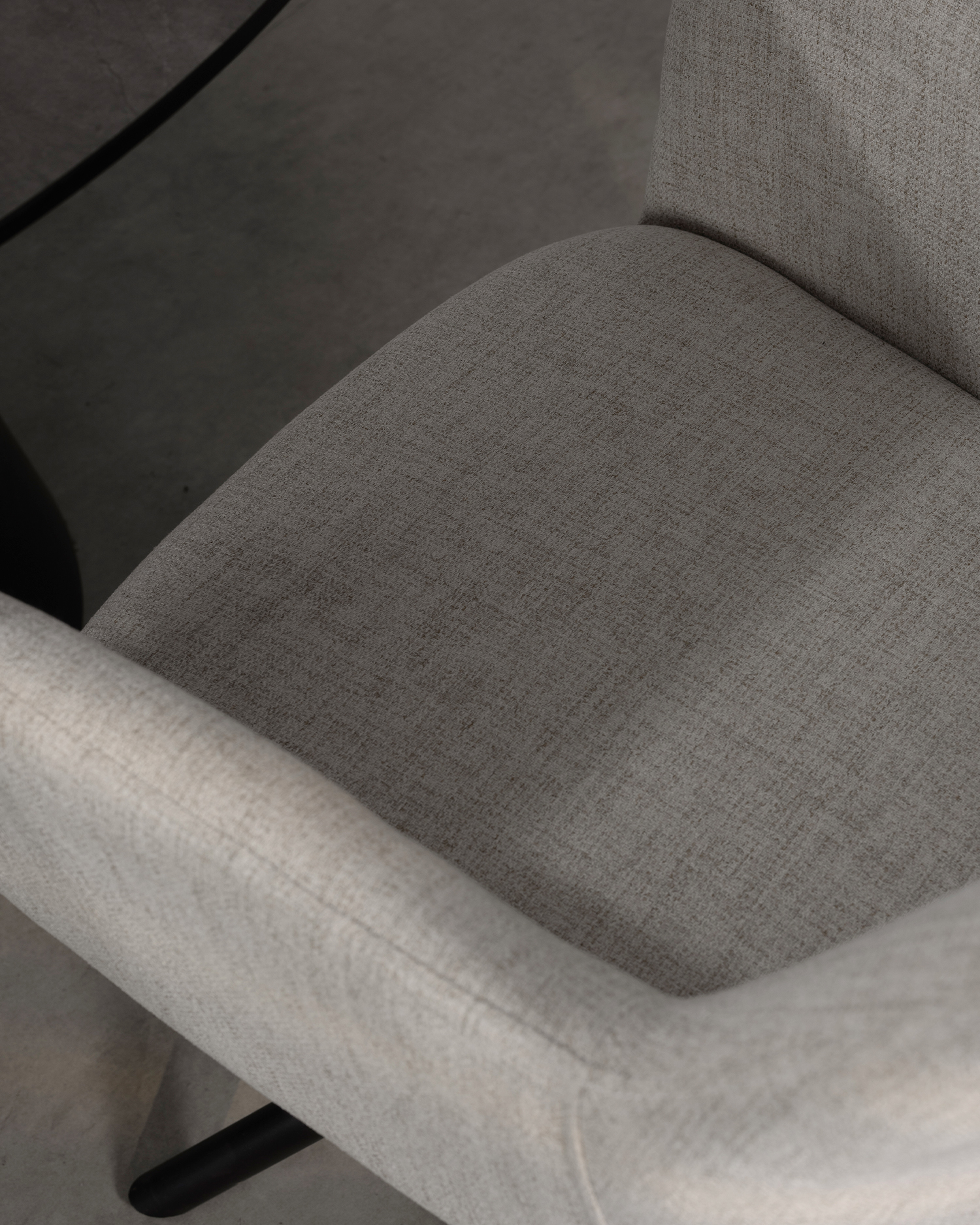 Kerusi makan kain putar Kerusi makan kain putar