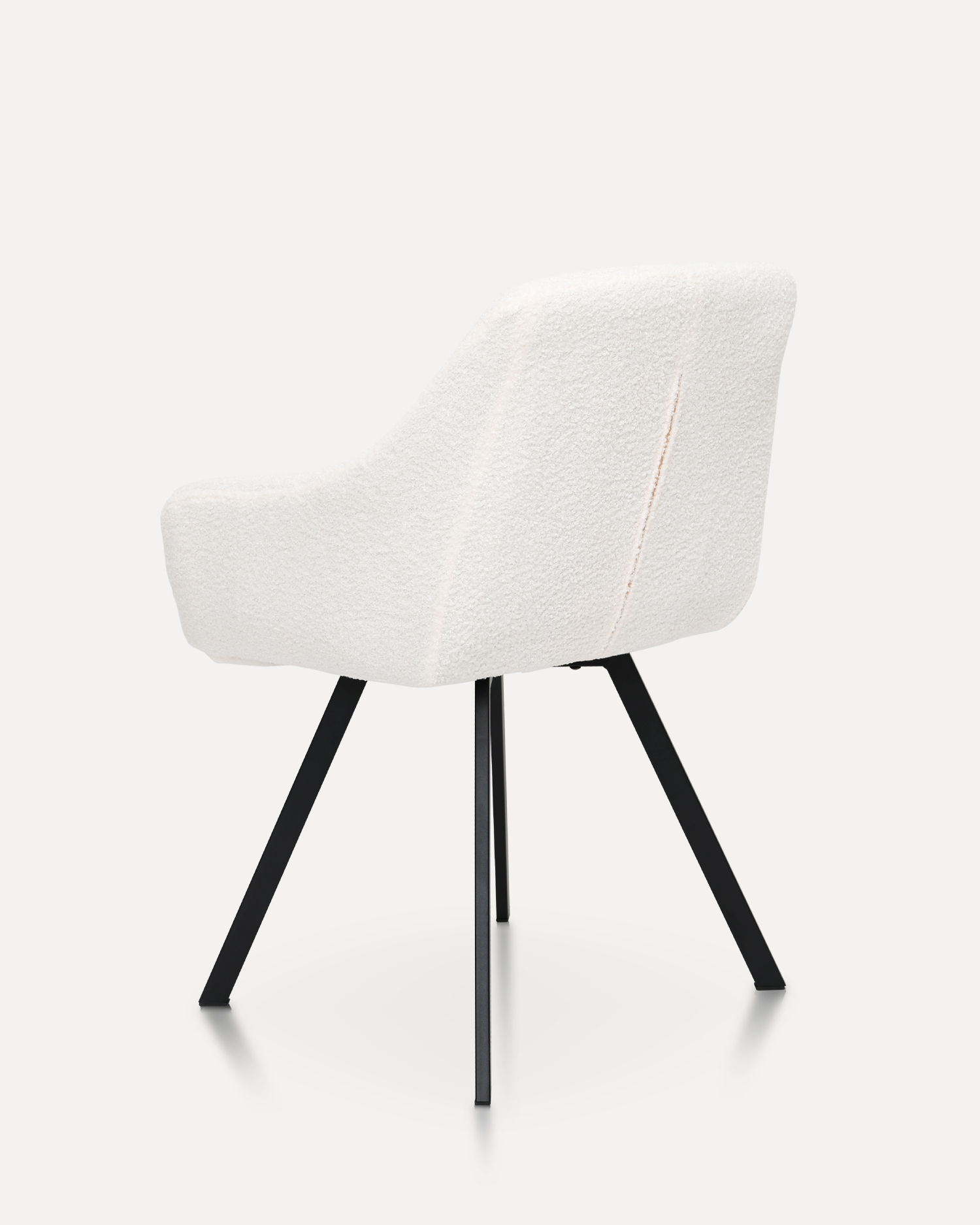 Kerusi makan upholster yang selesa Kerusi makan upholster yang selesa