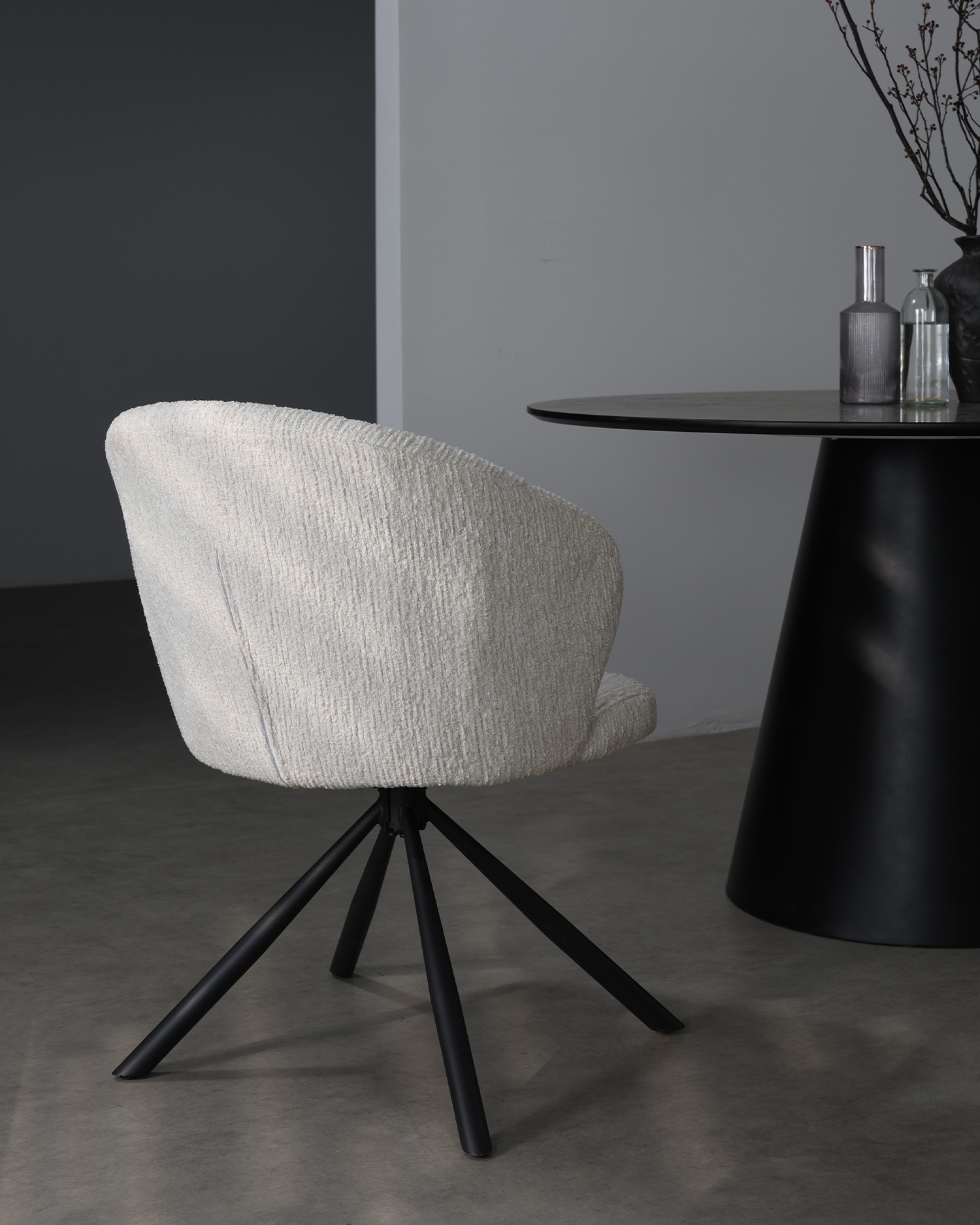 Kerusi ruang makan swivel putih Kerusi ruang makan swivel putih