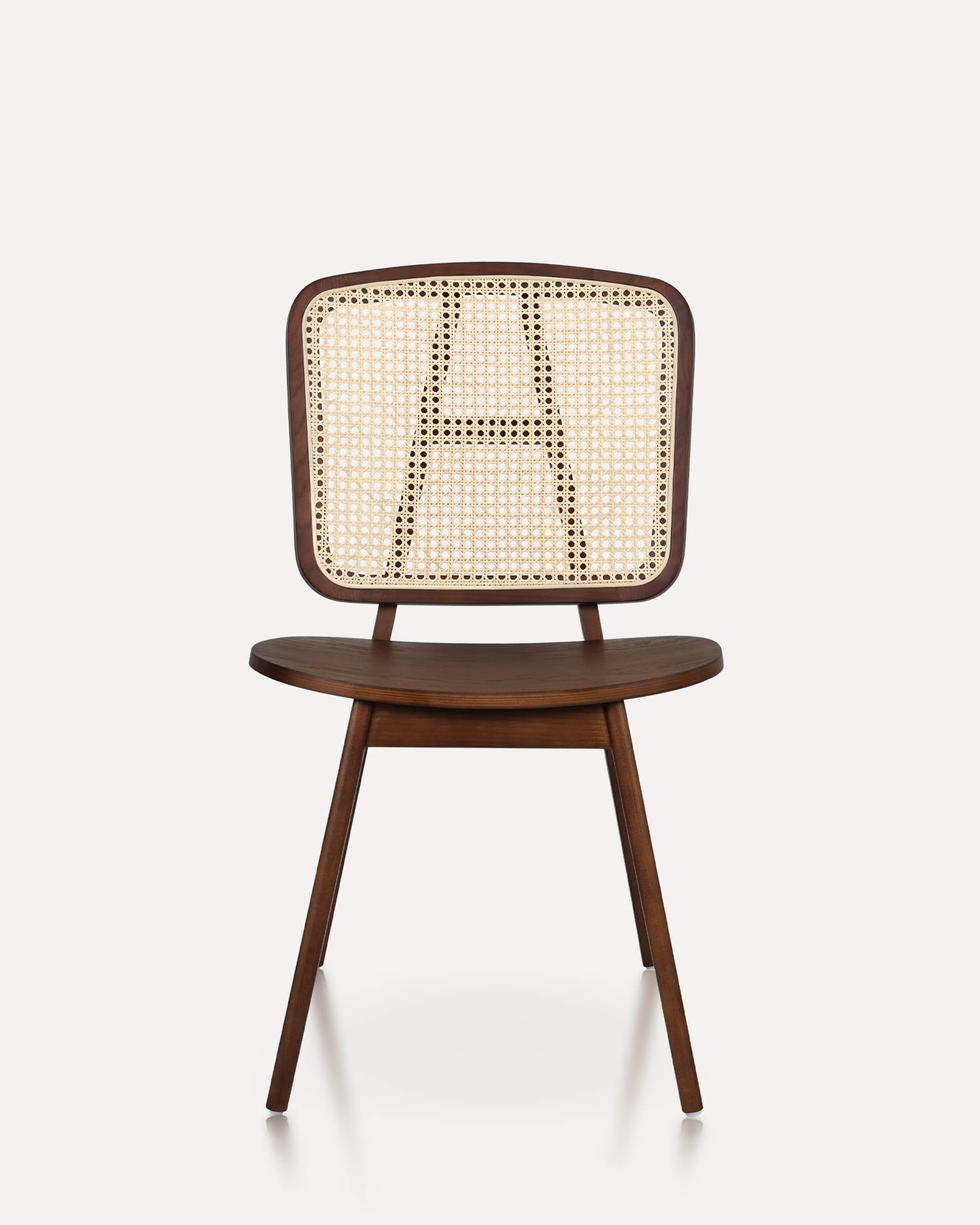 Rotan Vintage Back Wooden Chairs Rotan Vintage Back Wooden Chairs