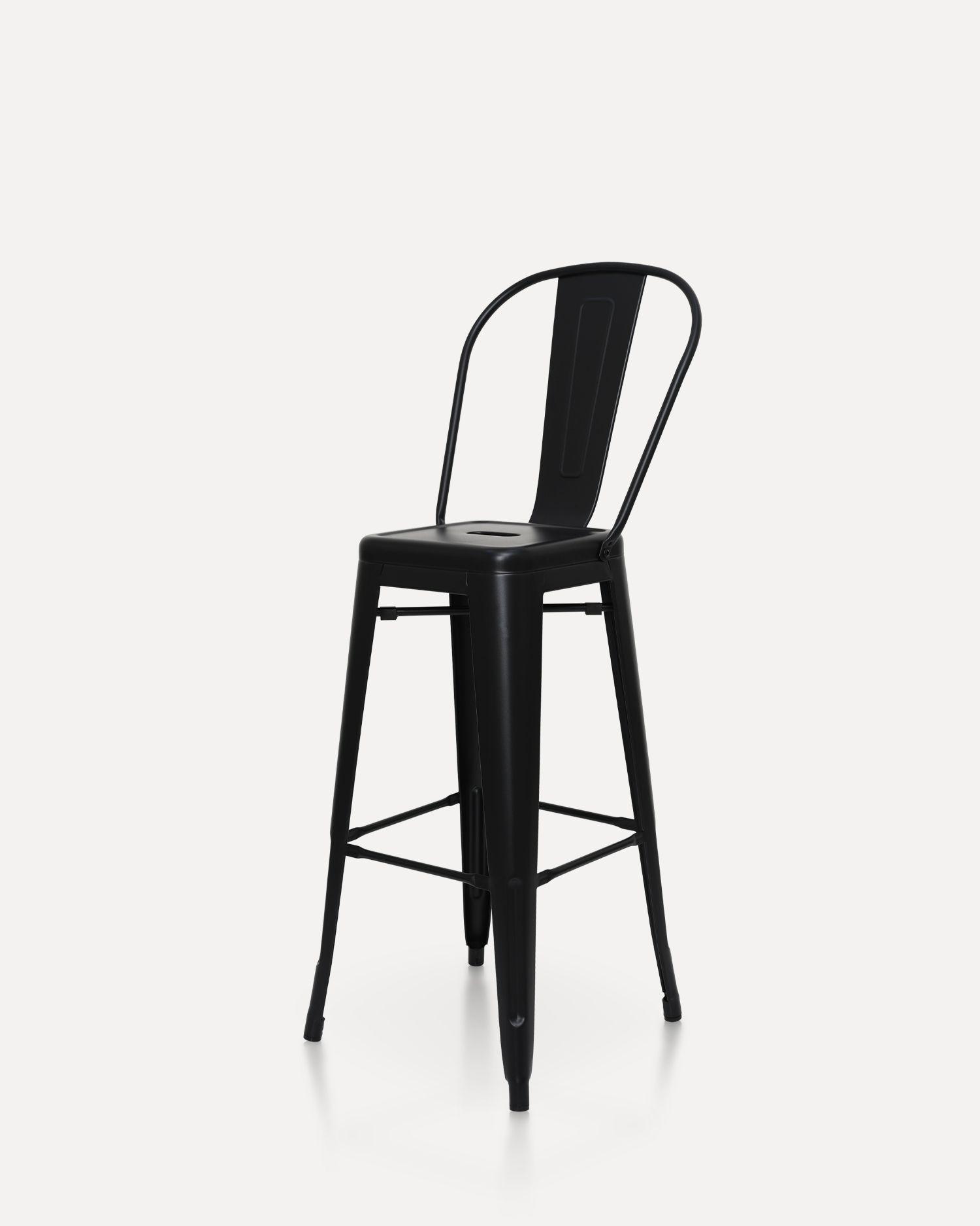 Barstool logam hitam dengan backrest Barstool logam hitam dengan backrest