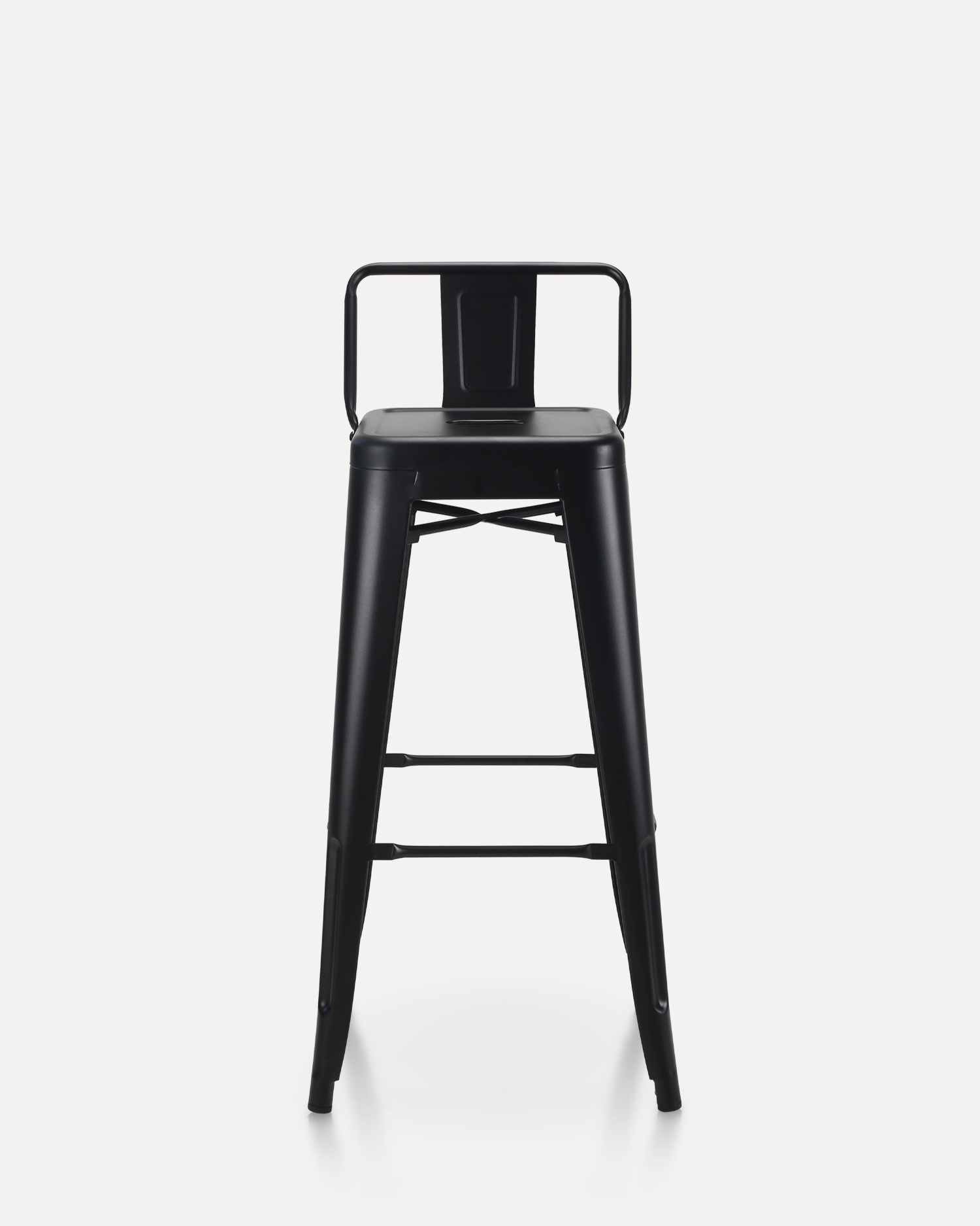 Kerusi reka bentuk besi vintaj Kerusi reka bentuk besi vintaj