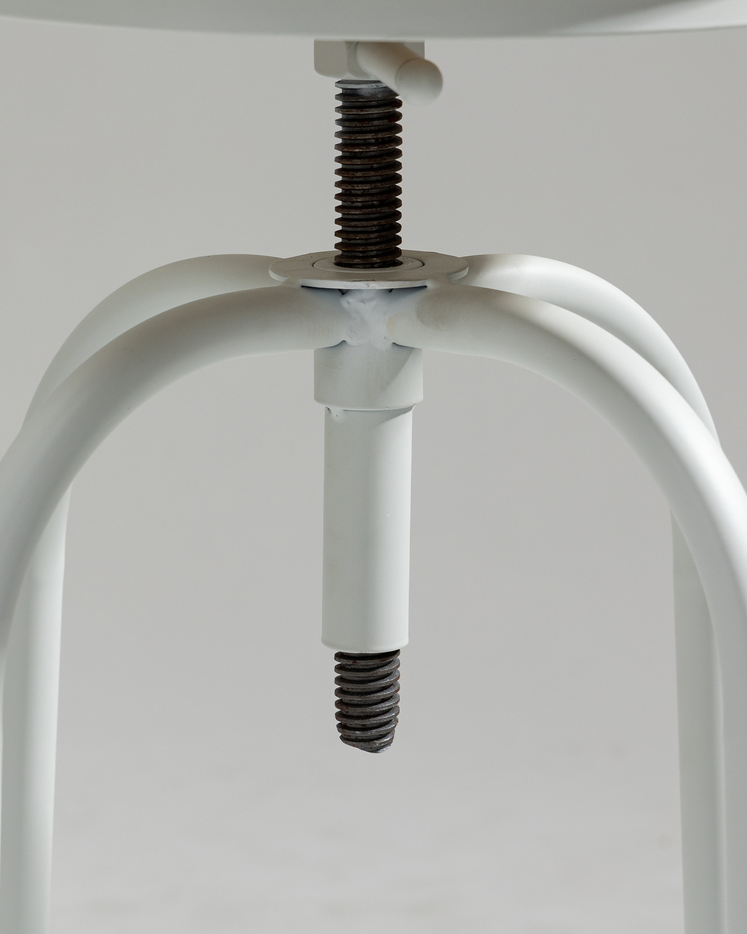 Najis besi laras Najis besi laras