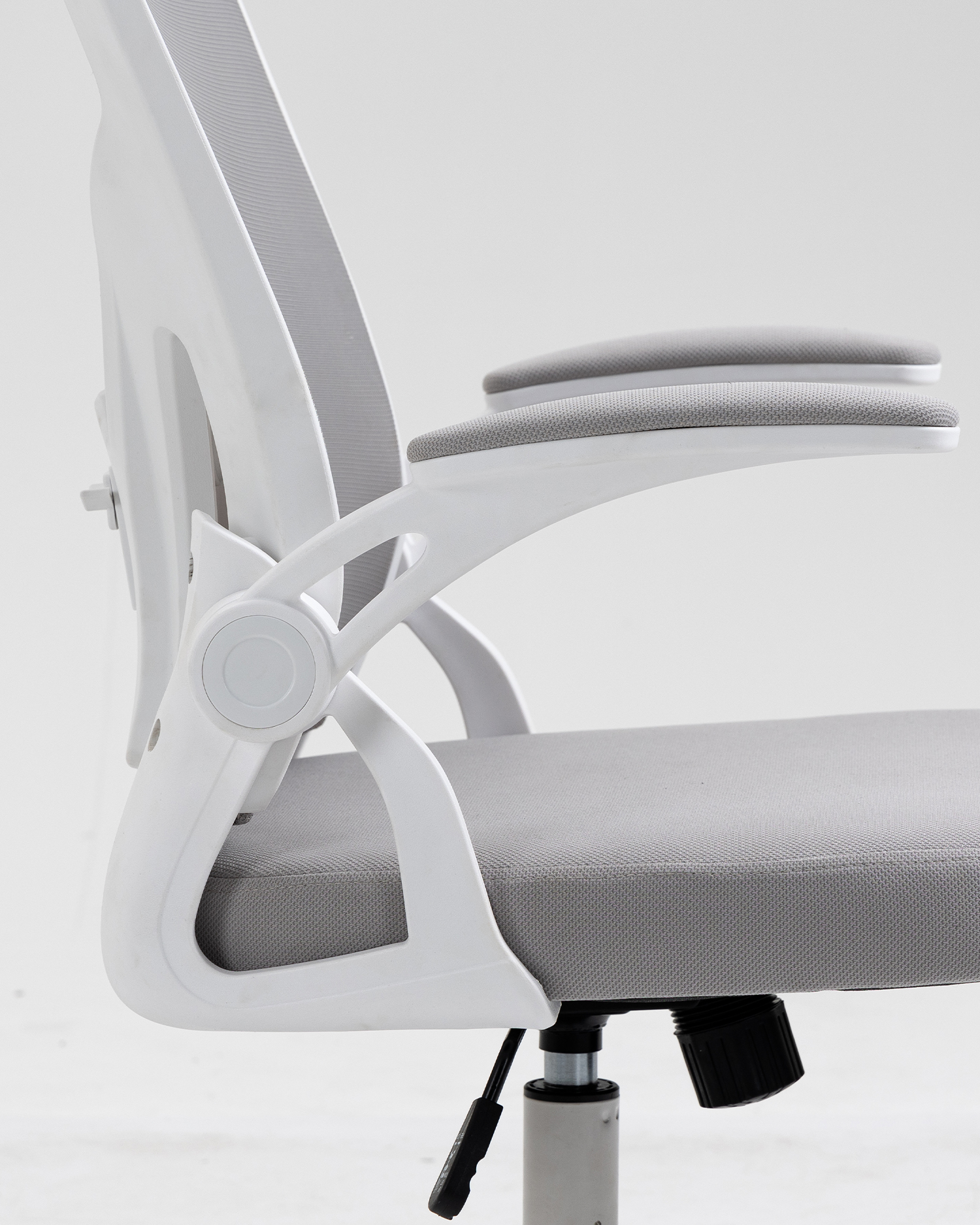 Kerusi Pejabat dengan Landar Permukaan laras Kerusi Pejabat dengan Landar Permukaan laras